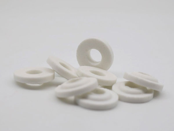 醴陵市茶山萬財(cái)坩堝瓷業(yè)有限公司,醴陵碳硫氮?dú)浞治龊牟匿N售,熱分析坩堝銷售,氧化鋁坩堝哪里好